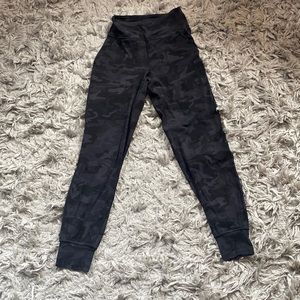 Lululemon joggers. No tags but like new! Size 4 black camo.